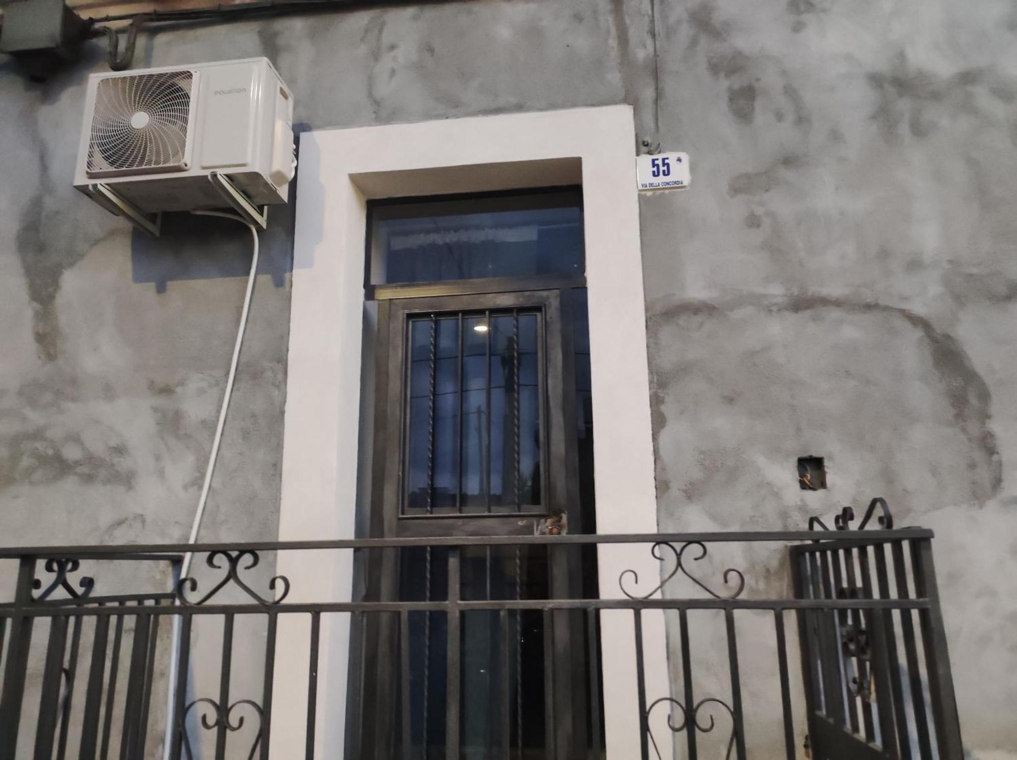 Causunara'S Apartments Calogero Catania-Fontanarossai nemzetközi repülőtér Kültér fotó